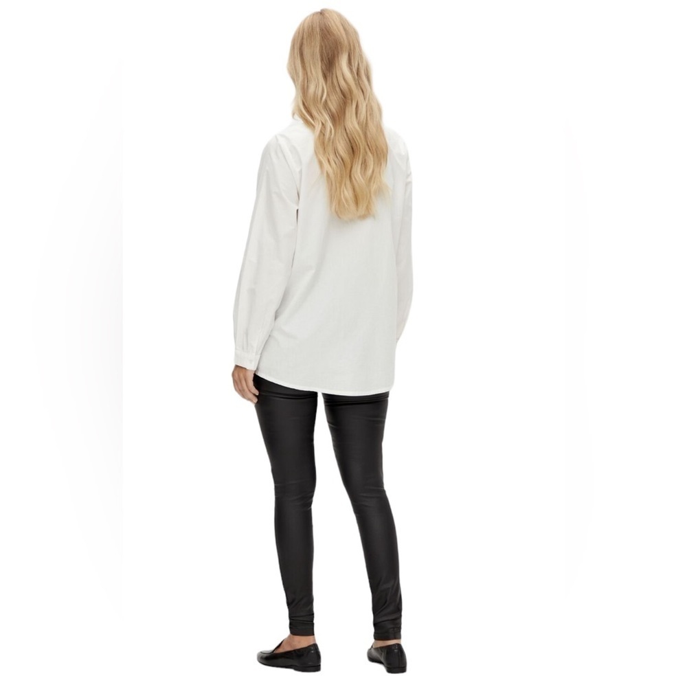 Mama Licious MATERNITY COATED SKINNY JEANS IN BLACK - Picture 5 of 14